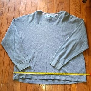 Long sleeved shirt.